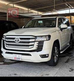 تويوتا لاندكروزر